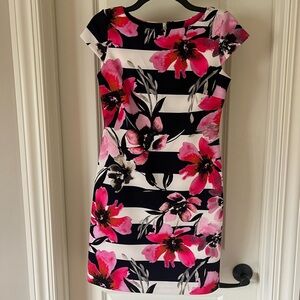 Vince Camuto Dress Knee Length Sheath Pink Floral Print Navy Stripe Womens